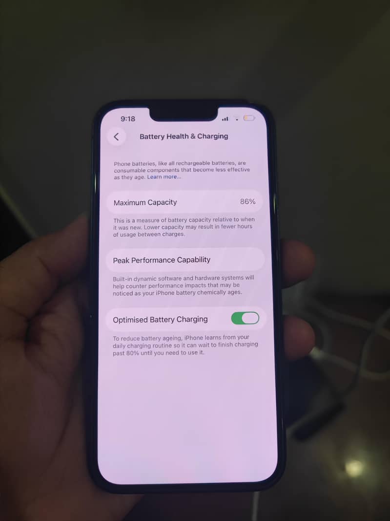 Apple iPhone 13 2