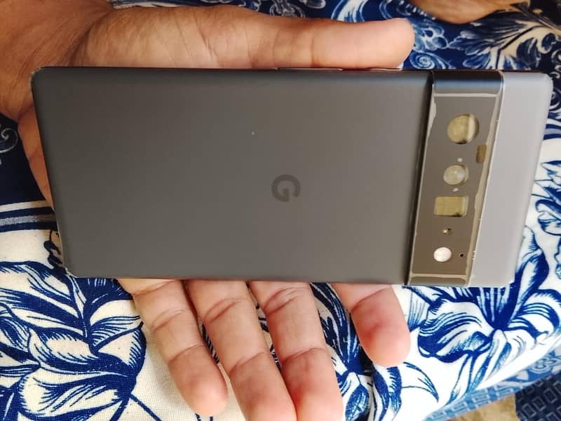 Google Pixel 6 Pro 2