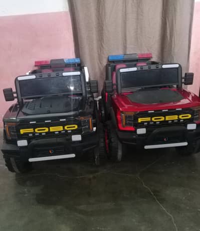 FOBO kids buttery Operated Rid on jeep -police light-2 pse black & red
