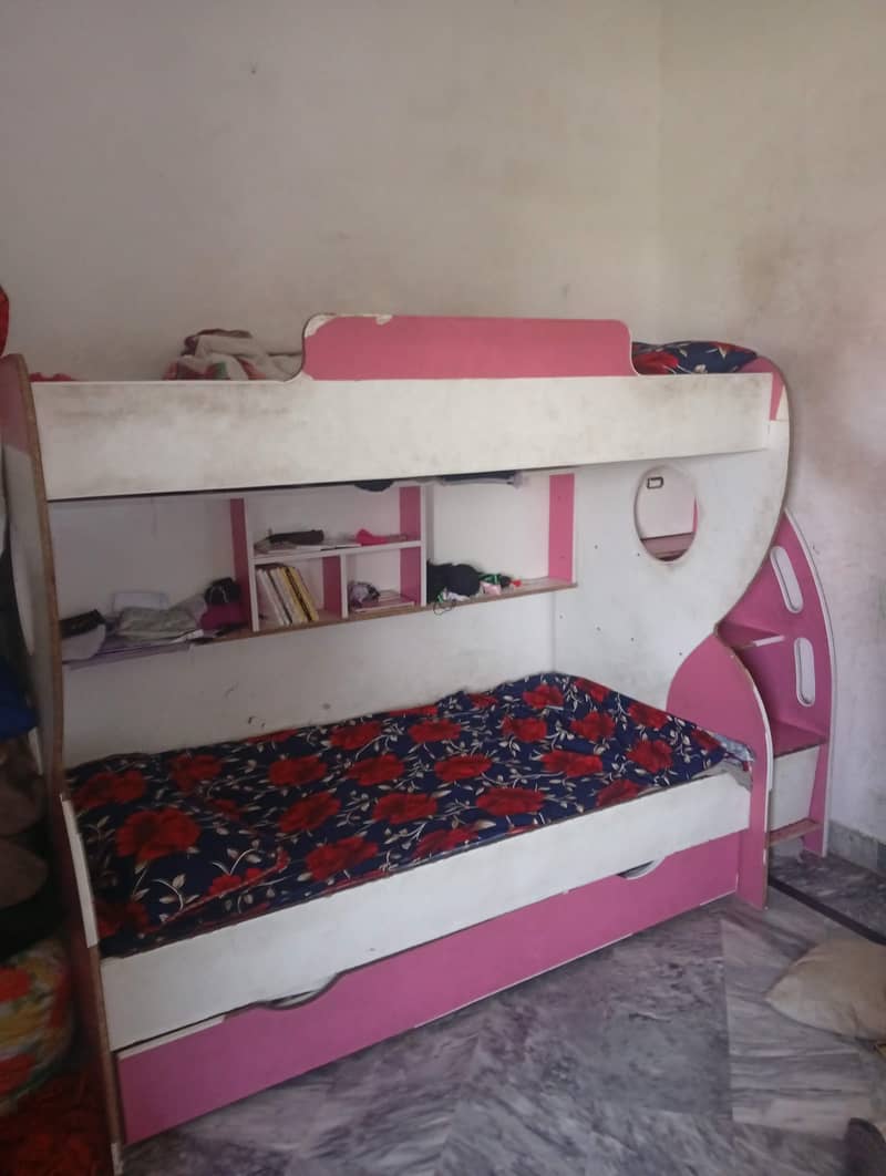 triple bunk bed 4
