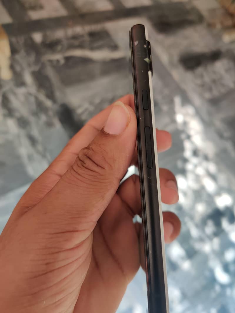 Google Pixel 6a 5