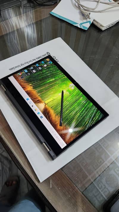 Lenovo yoga core i5 10th generation 16gb ram 256gb ssd Touch flip