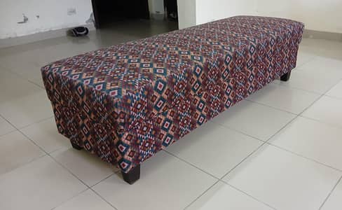 Sofa Sethi Like Brand new