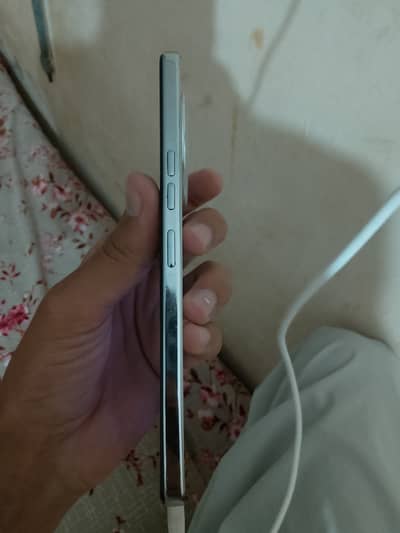 Tecno CAMON 30