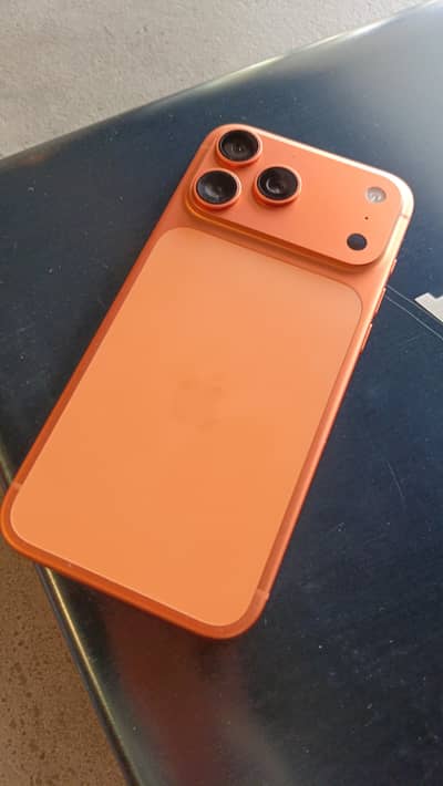 17 Peo Max 256gb 4month sim time available