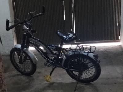 Road bike   Excellent Condition