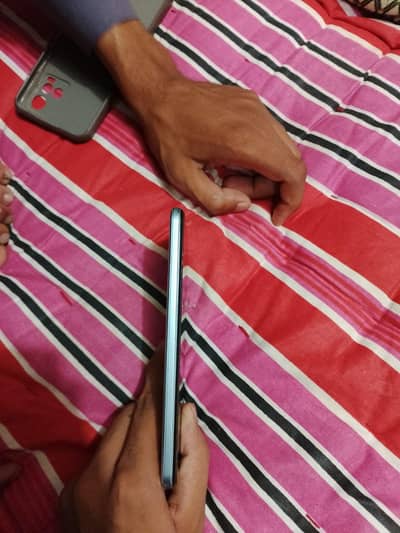 Vivo Y21