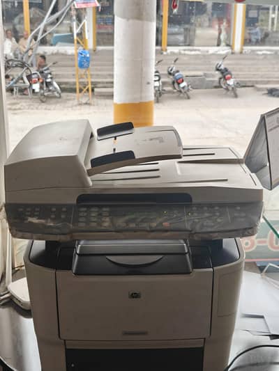 hp laserjet M2727nf
