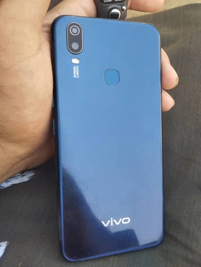 Vivo Y11