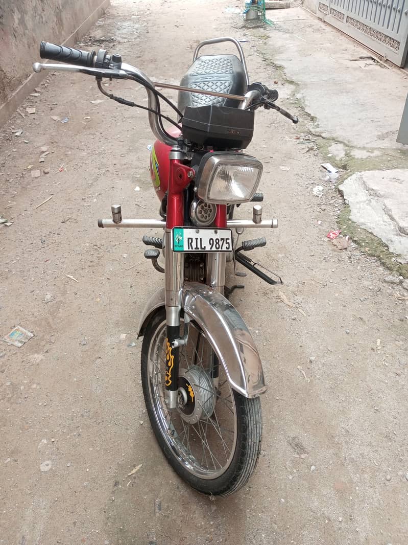 2012 modal good condition. . 3