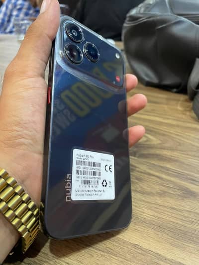 Zte Nubia v80 pro