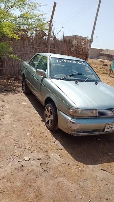 Nissan Sunny 1992