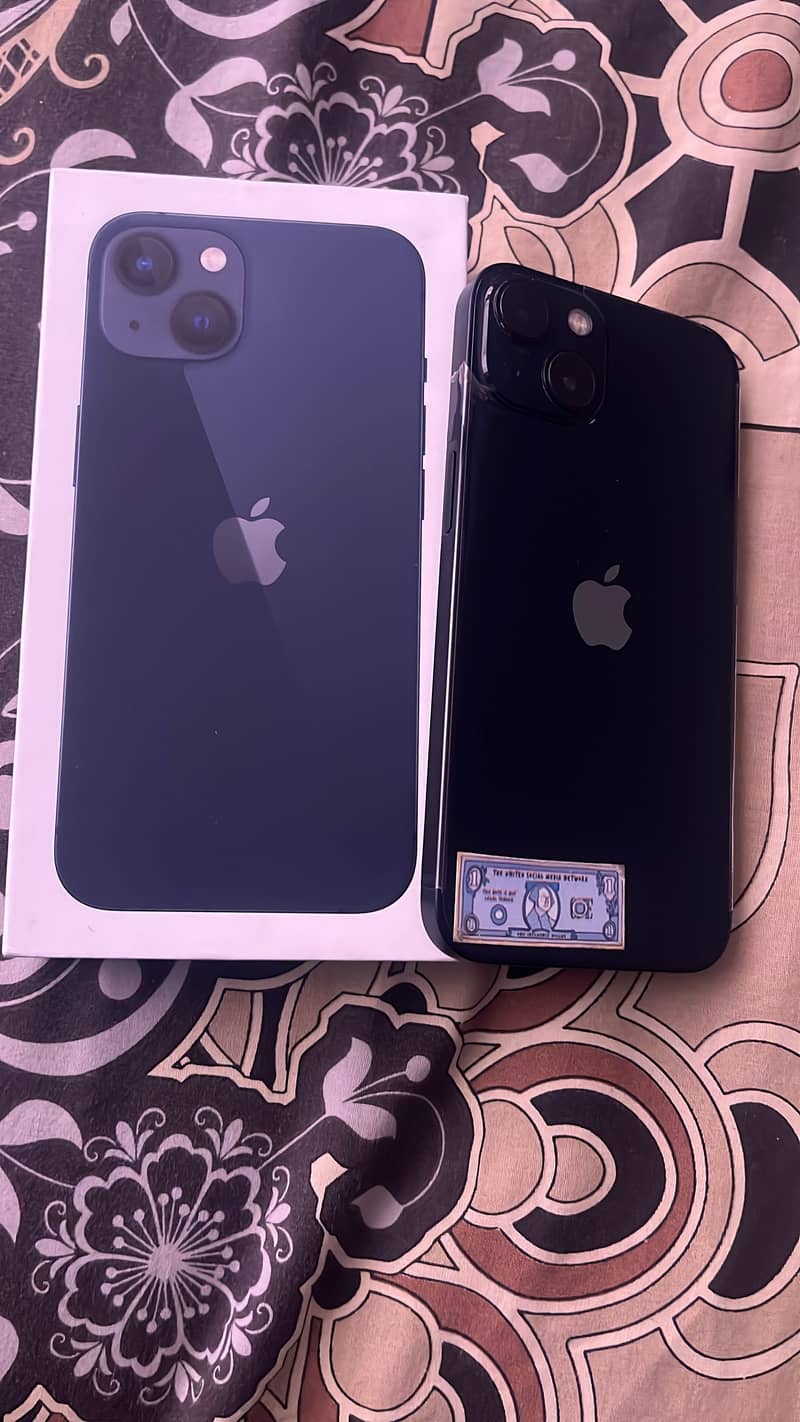 Apple iPhone 13 1