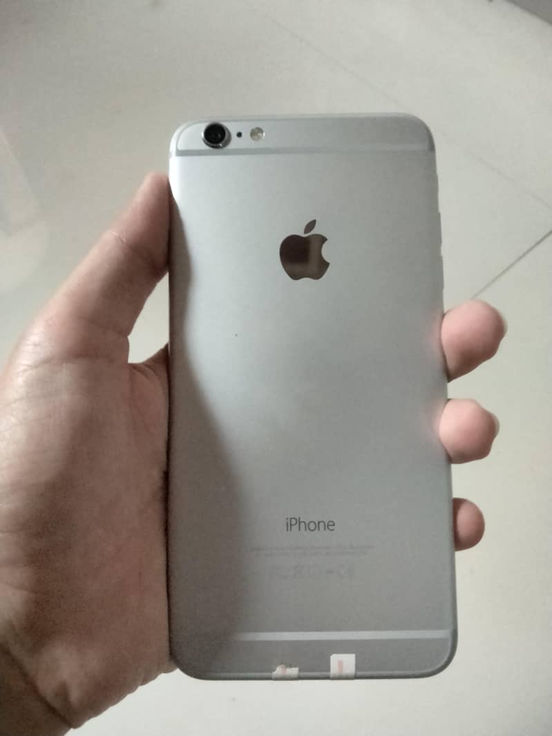 Apple iPhone 6 Plus 5