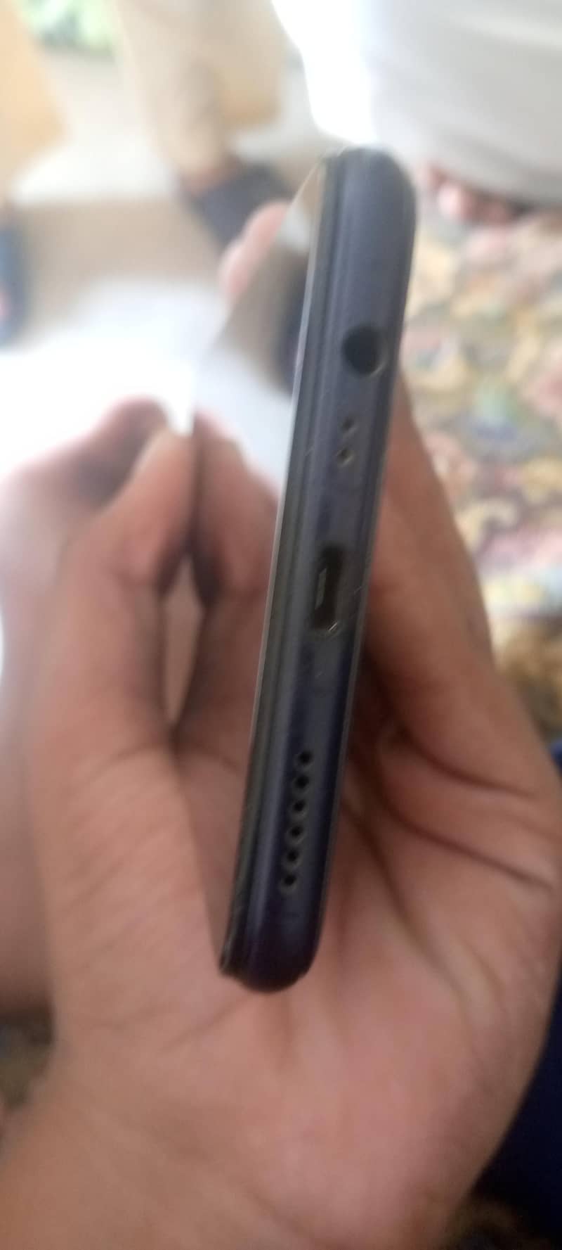 OPPO A3s 4
