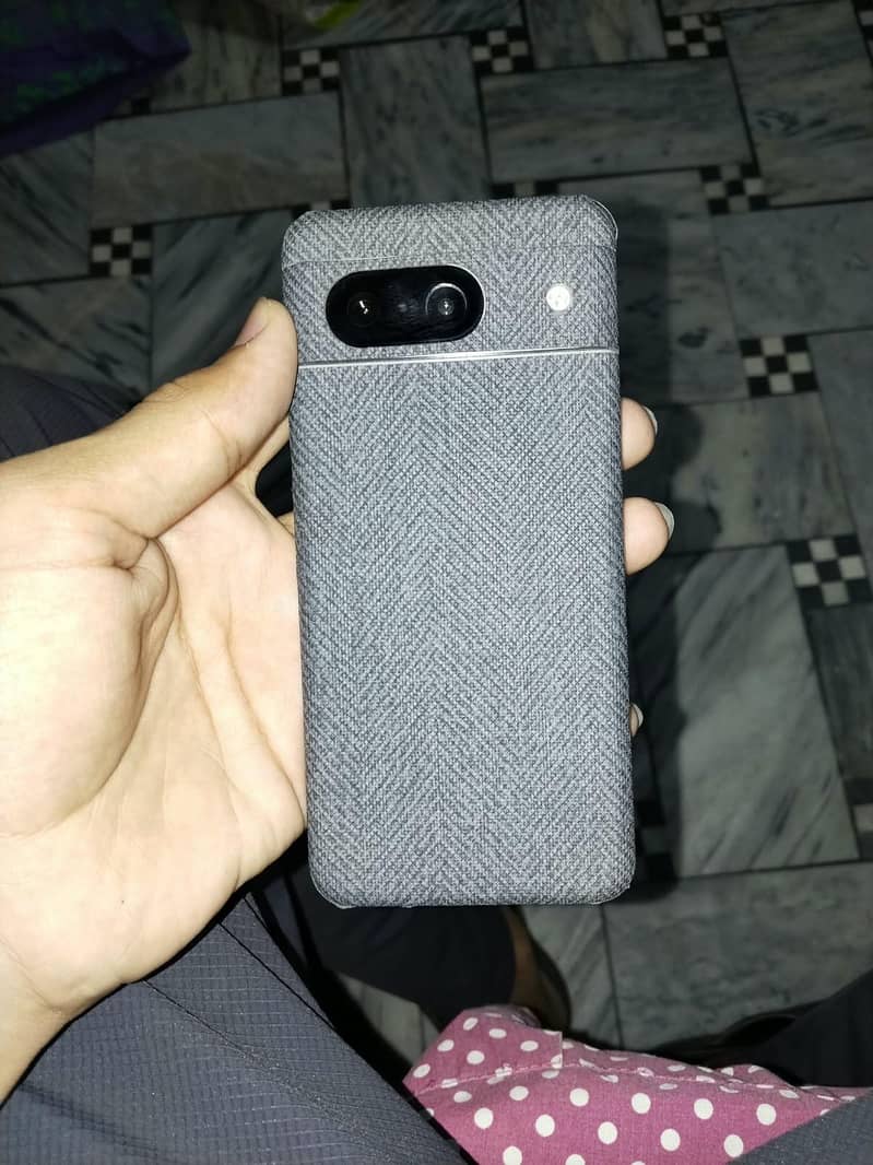 Google Pixel 8 0