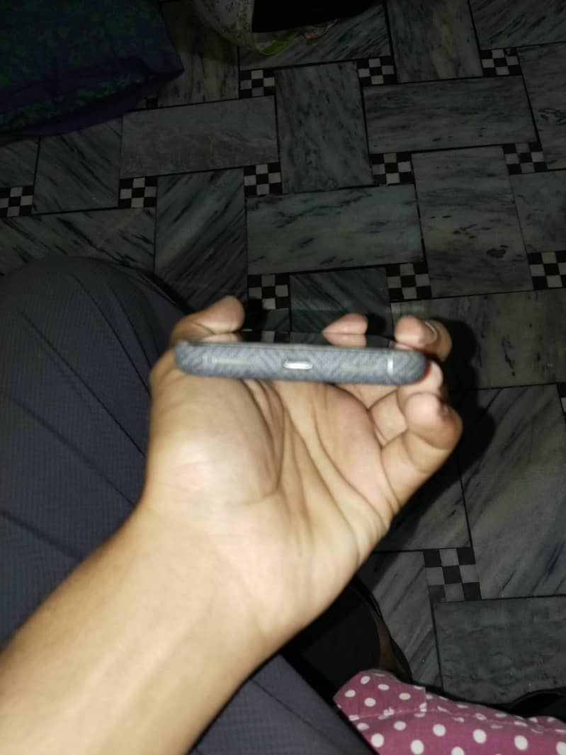 Google Pixel 8 1