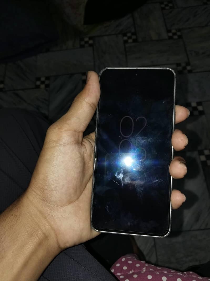 Google Pixel 8 3