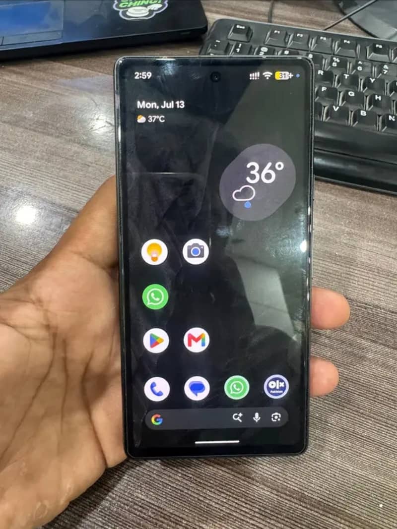 Google Pixel 7a 5