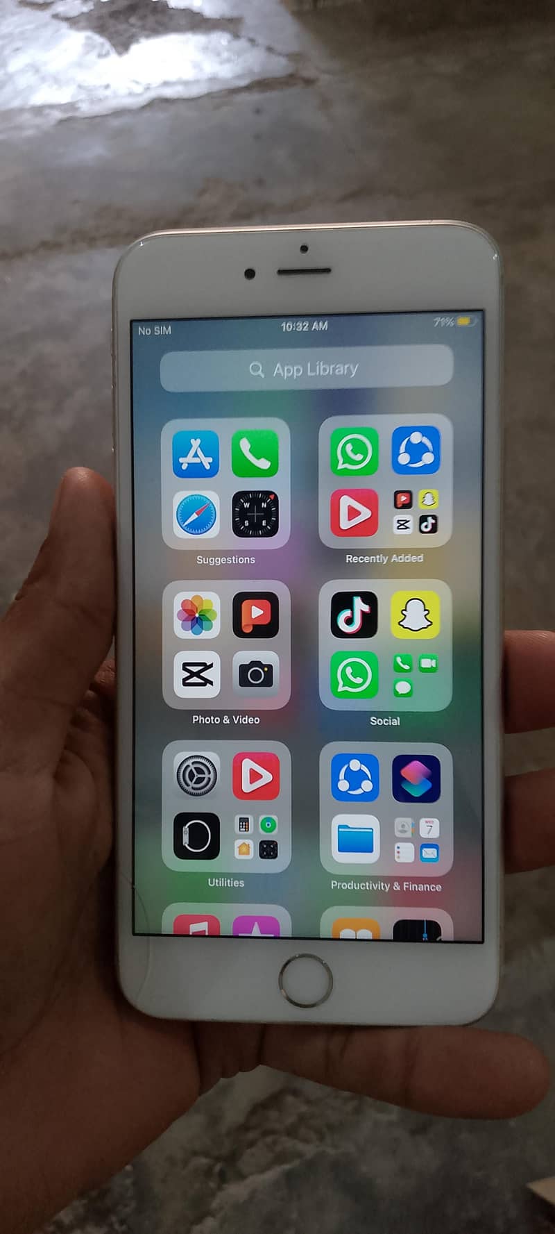 Apple iPhone 6S Plus 0