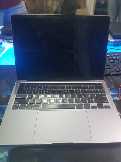 apple macbook m2 pro 13inch  8gb 512gb