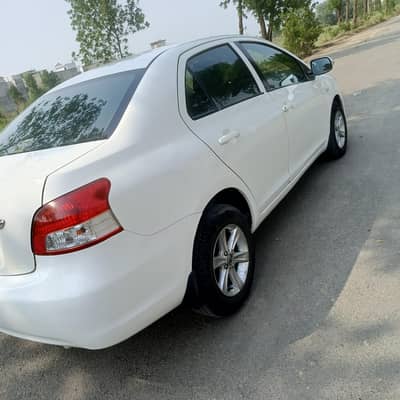 Toyota Belta 2009
