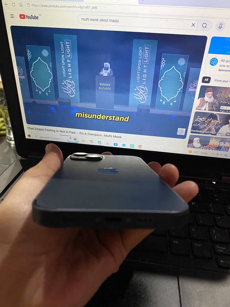 Apple iPhone 13 0