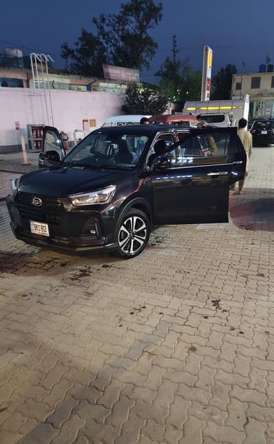 Daihatsu Rocky 2020