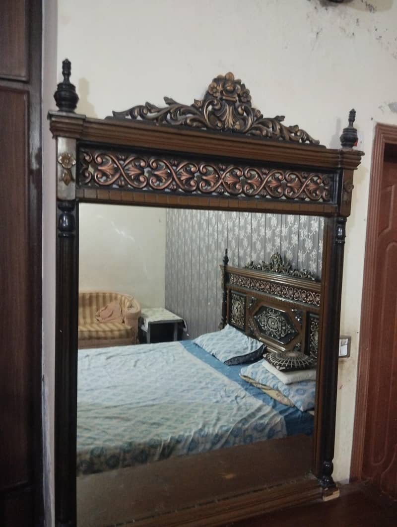 dressing table 1
