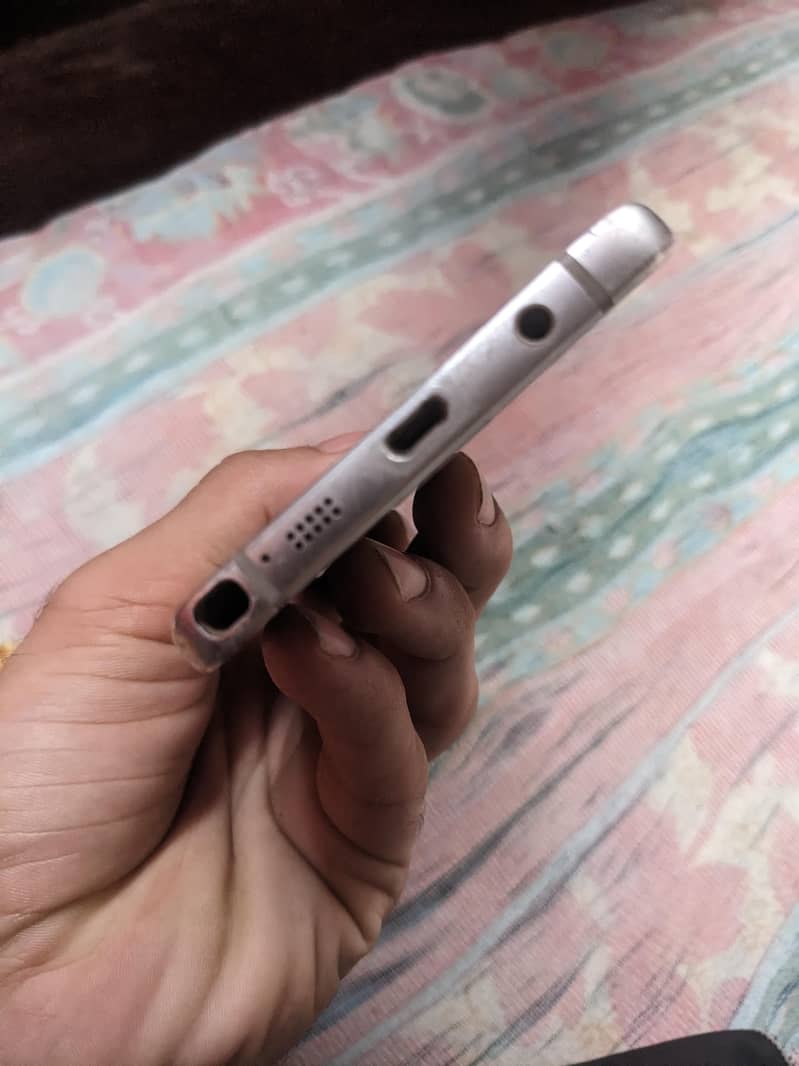 Samsung Mobile Note5 3