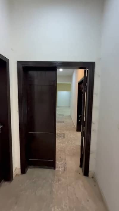 Gurnd Floor 3 Bed Apartment Available For Rent In Askari 11 Lahore