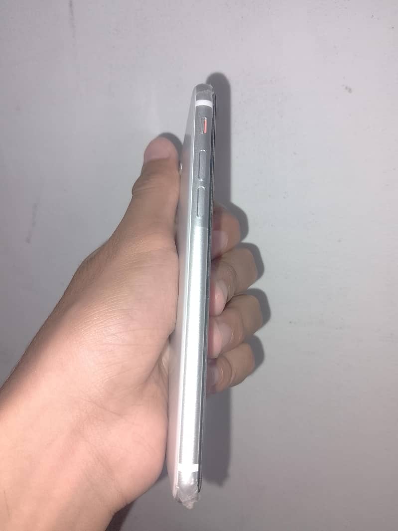 Apple iPhone SE 2