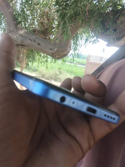 Infinix Hot 60i