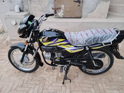 Honda pridar 100 bic for sale 26 modal 03451400338 03464952094