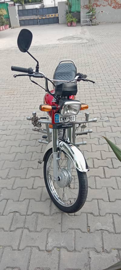 Honda CD 70 new condition