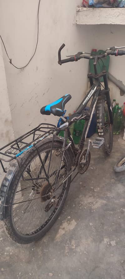 Important Frame with new tyres and tubes.