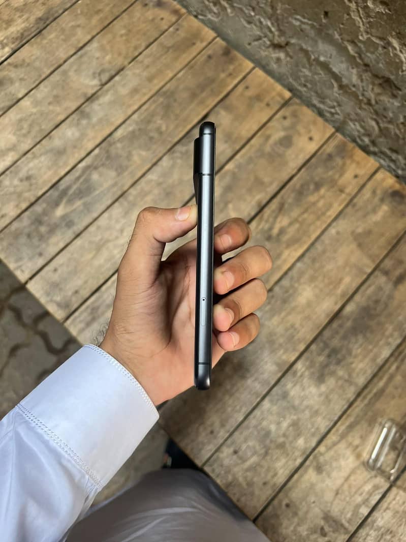 Google Pixel 8 1