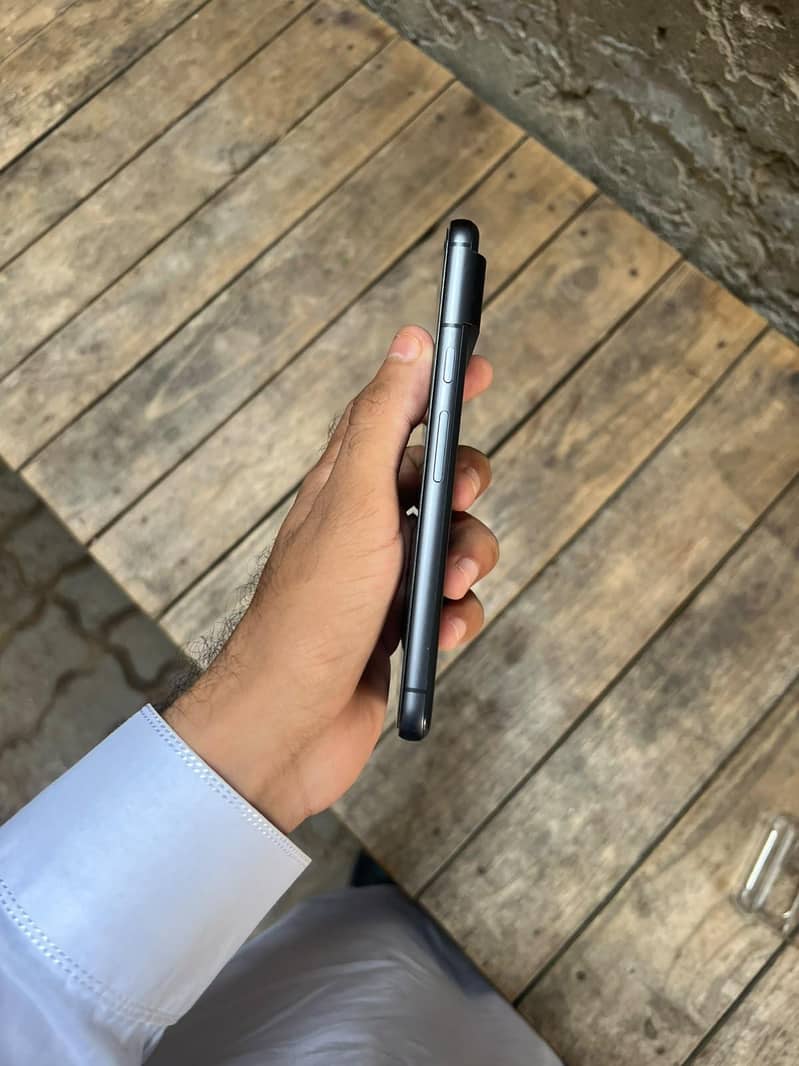 Google Pixel 8 3
