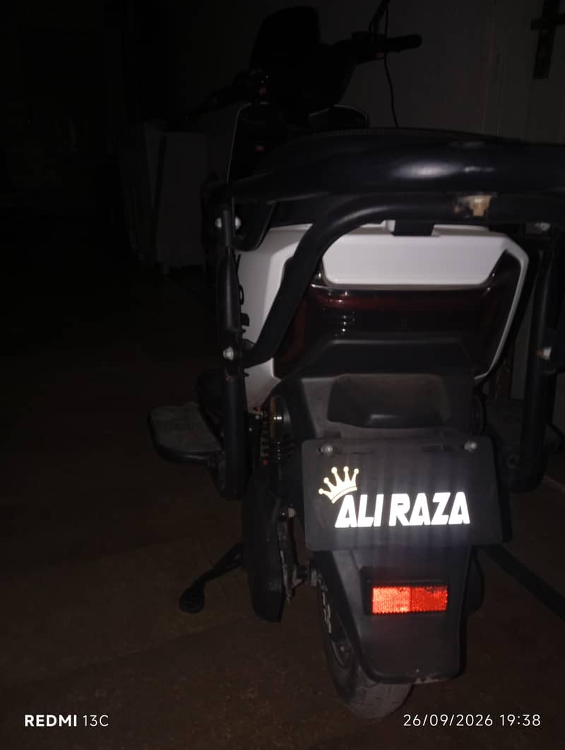 REVOO A12 4
