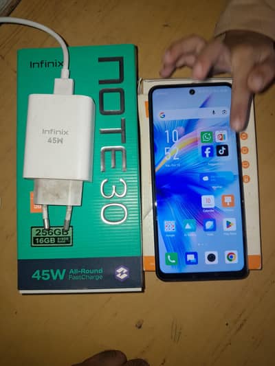 Infinix Note 30 8/256 with Box 45 watt Charger Fast