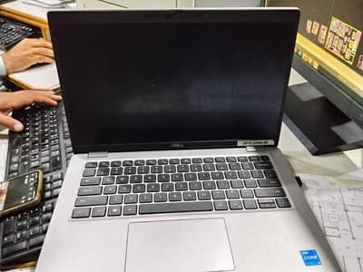 I5 11 Gen touch screen Laptop 9/10 condition