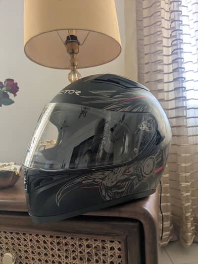Almost new vector helmet black dragon edition