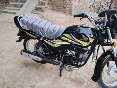 Honda pridar 100 bic for sale 26 modal 03451400338 03464952094