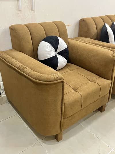 7 Seater Sofa With Contrast Cushions