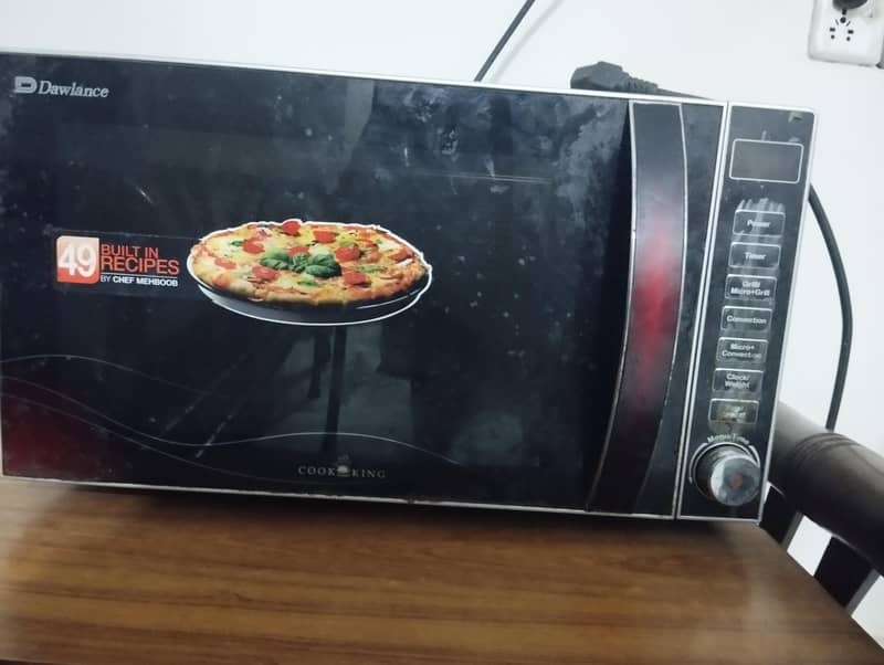 microwave +baking oven 0