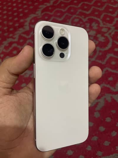 Apple iPhone 15 Pro jv
