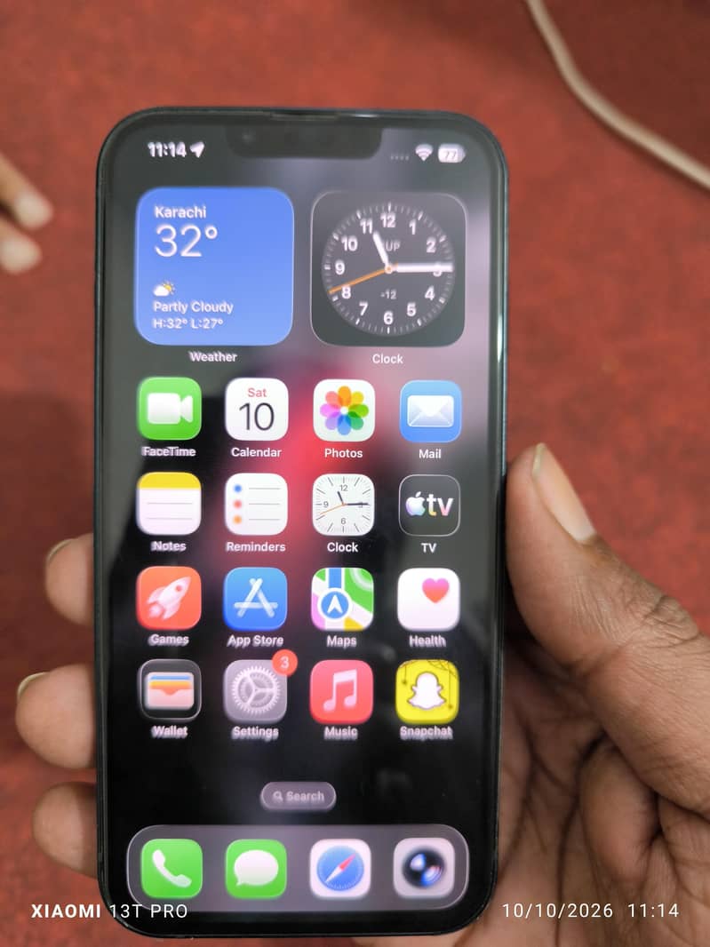 Apple iPhone 13 1