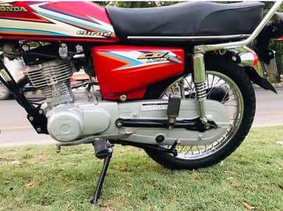 Honda 125 cc bike attempt for sale 0329=96=49=453