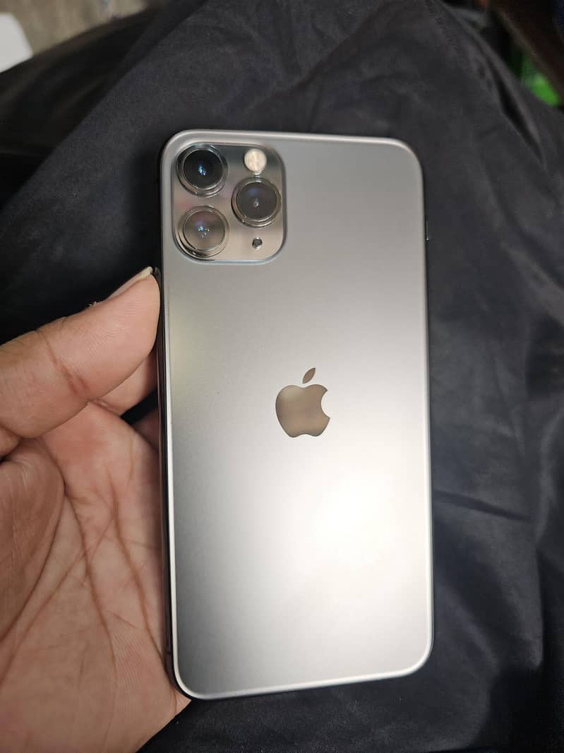 Apple iPhone 11 Pro 0