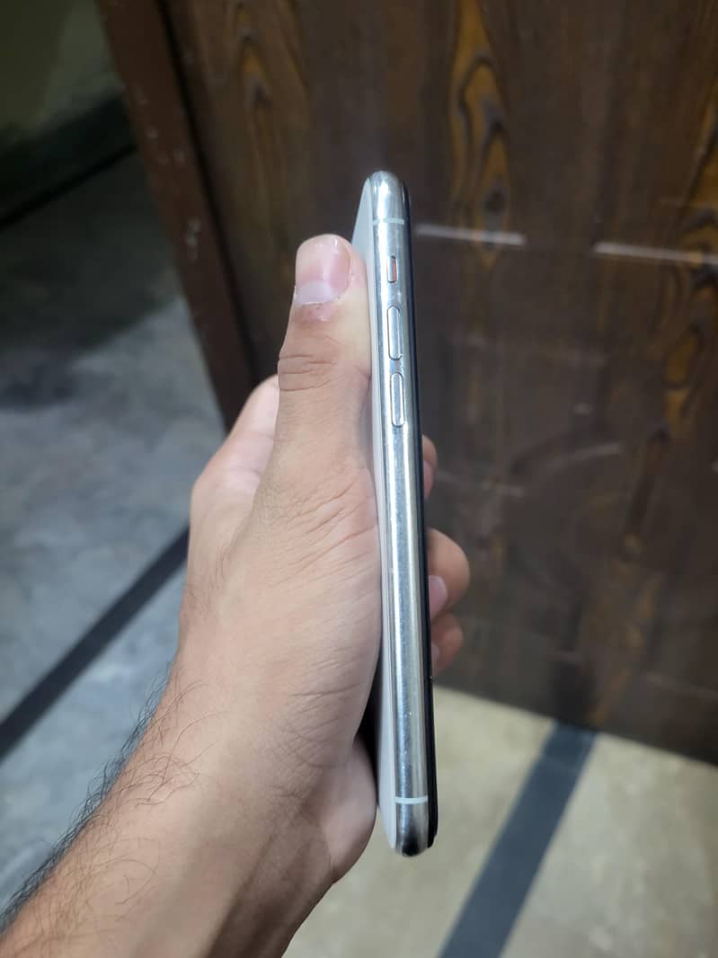 iPhone 11 pro 2